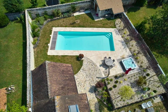 Piscine extérieure