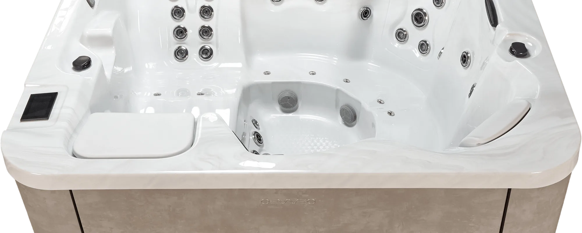 Découvrez notre spa 4 personnes haut de gamme pour un bien-être optimal