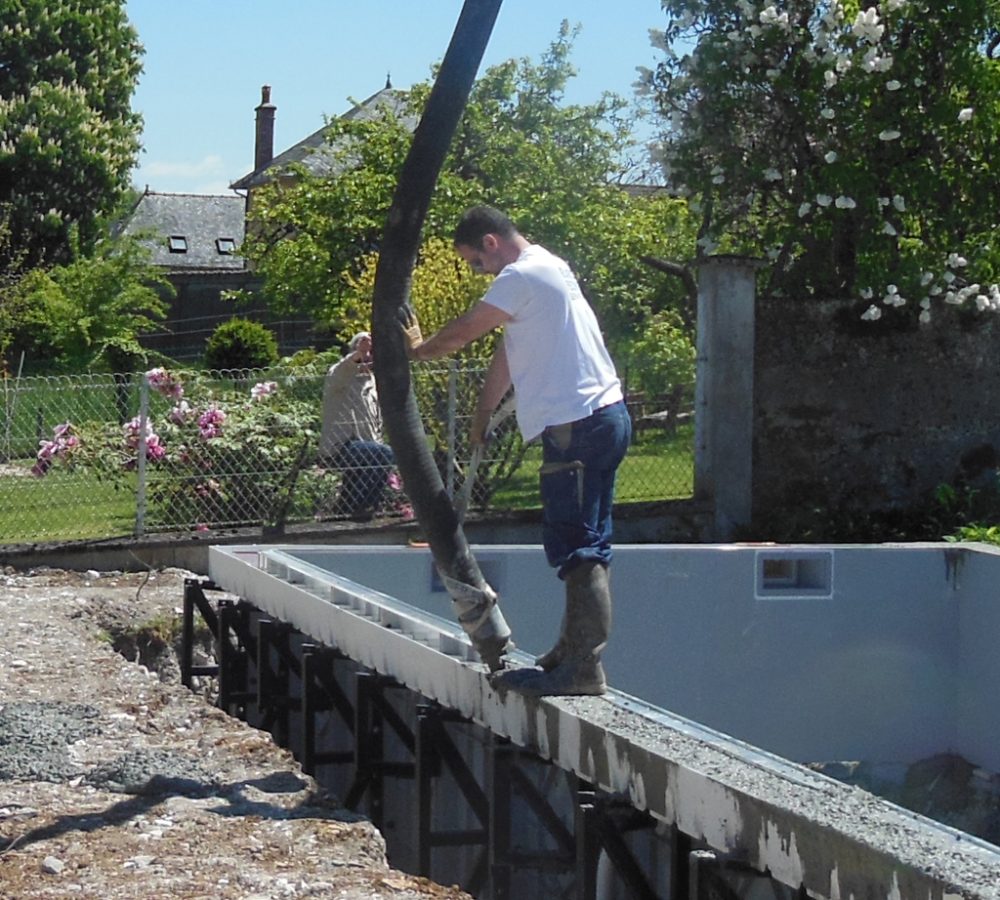 Piscine en kit EuroKit avec EuroPiscine
