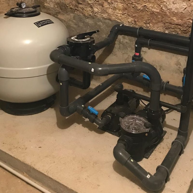 Pose d'équipements et d’accessoires de piscines