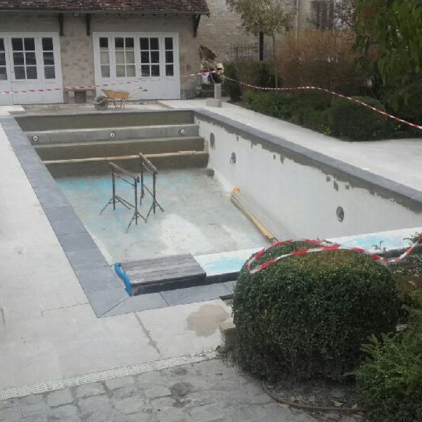 Réalisation n° 3 - Avant - Pool staging