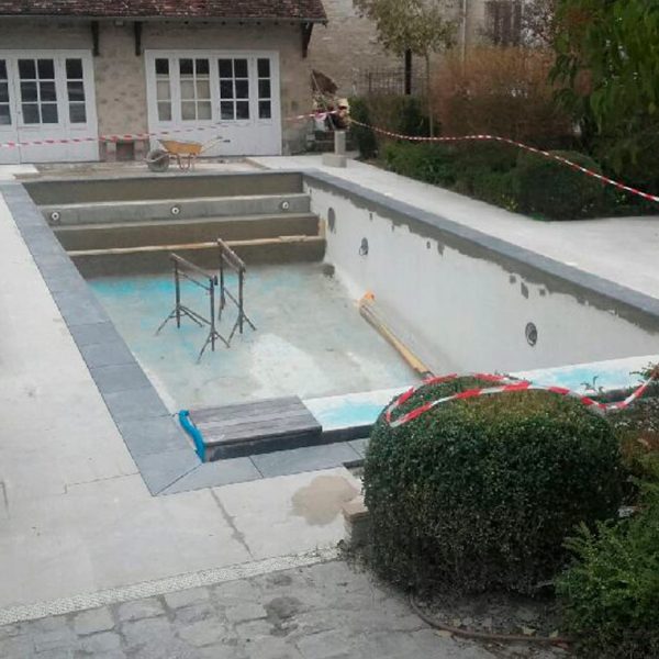 Réalisation n° 3 - Avant - Pool staging