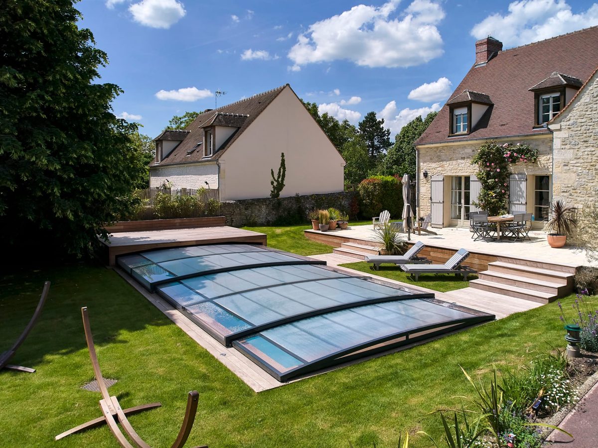 Abri plat télescopique d'une piscine rectangulaire de 4,5x 9,5m