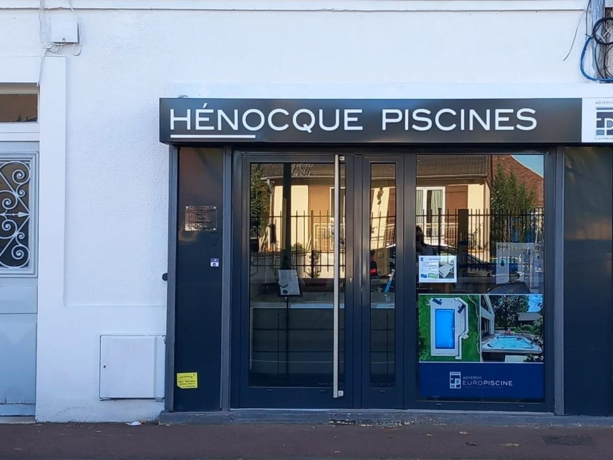 Boutique Hénocque Piscines et Spas à L'Isle Adamn dans le Val-d'Oise (95)
